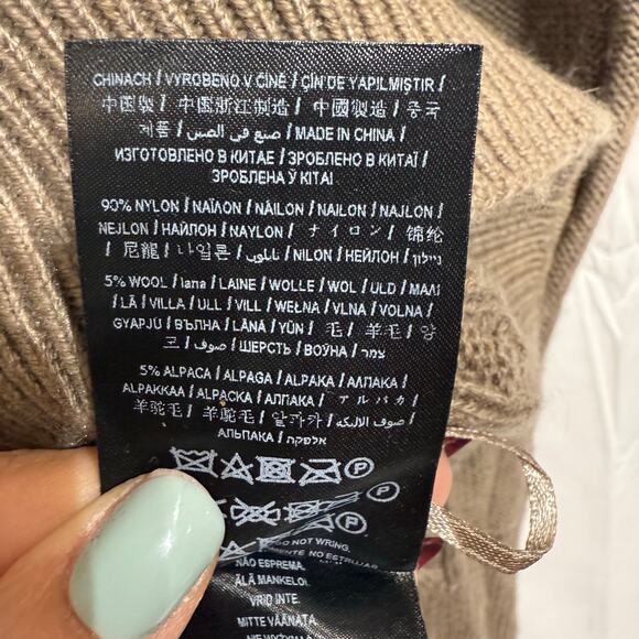 Guess Brown V-Neck Sweater Sz M - Picture 6 of 13